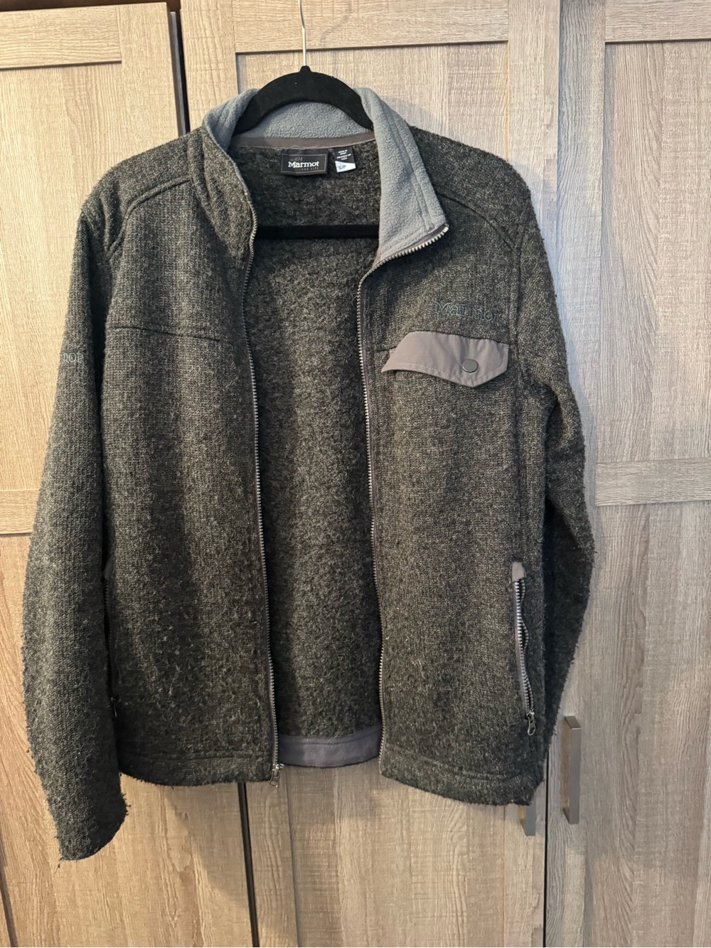 Marmot Men's Dark Olive Wool-Blend Full-Zip Jacket with Gray Trim